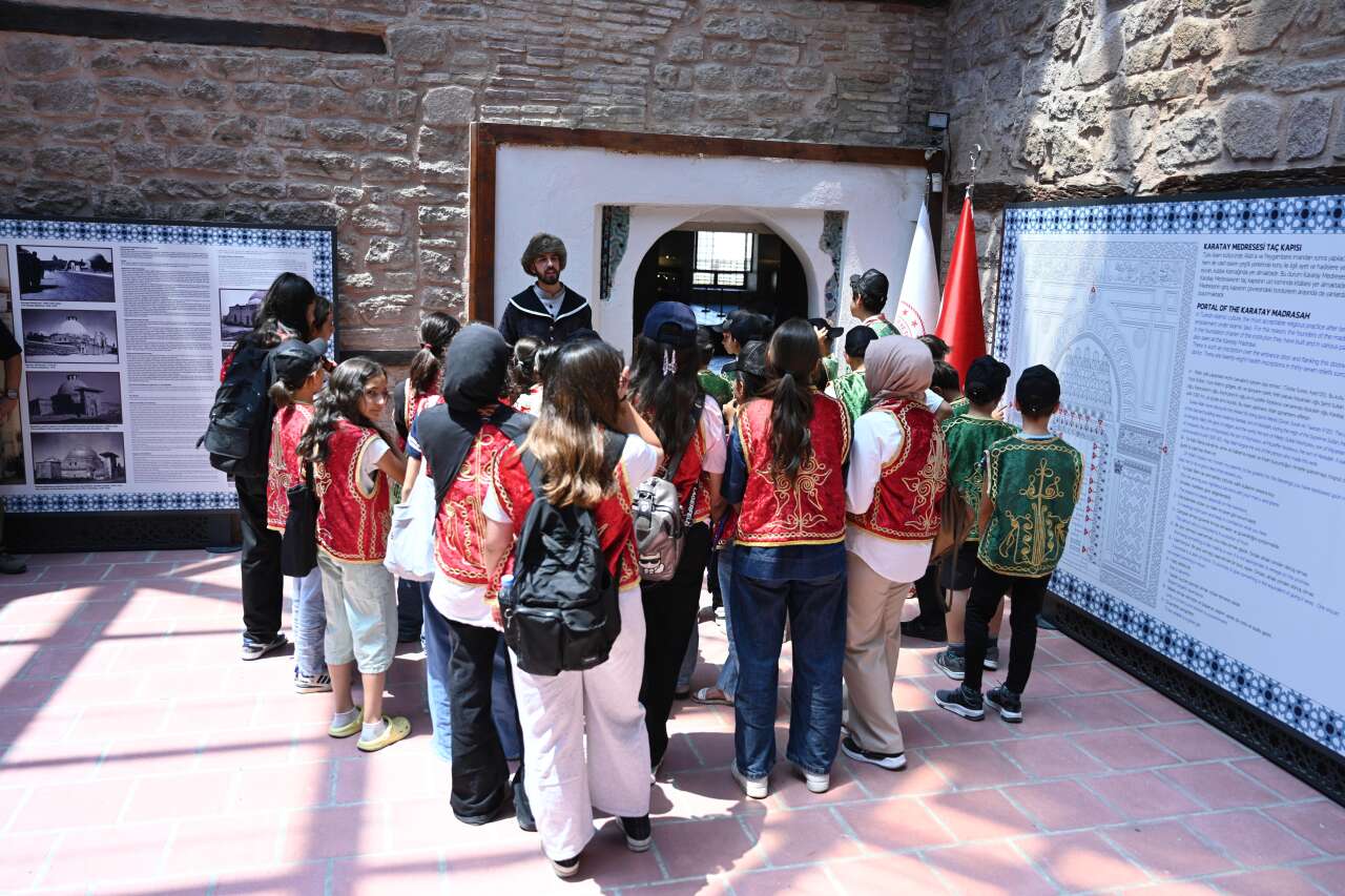 Şehrin Kalbinde Yolculuk başladı! 3 bin çocuk Konya'yı adım adım keşfetti 13